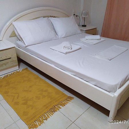 Georgia'S Family Apartment Heraklion  ภายนอก รูปภาพ