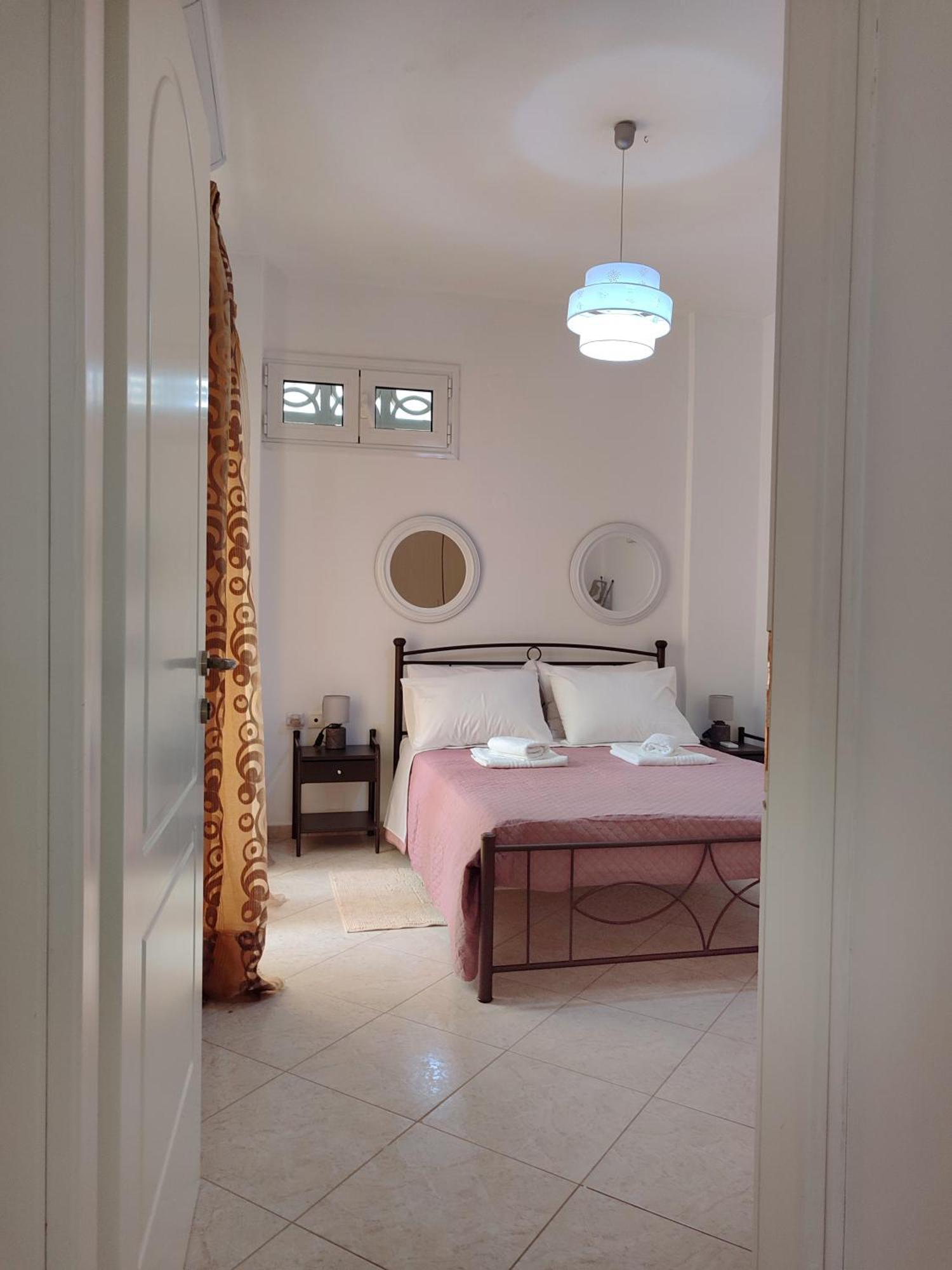 Georgia'S Family Apartment Heraklion  ภายนอก รูปภาพ