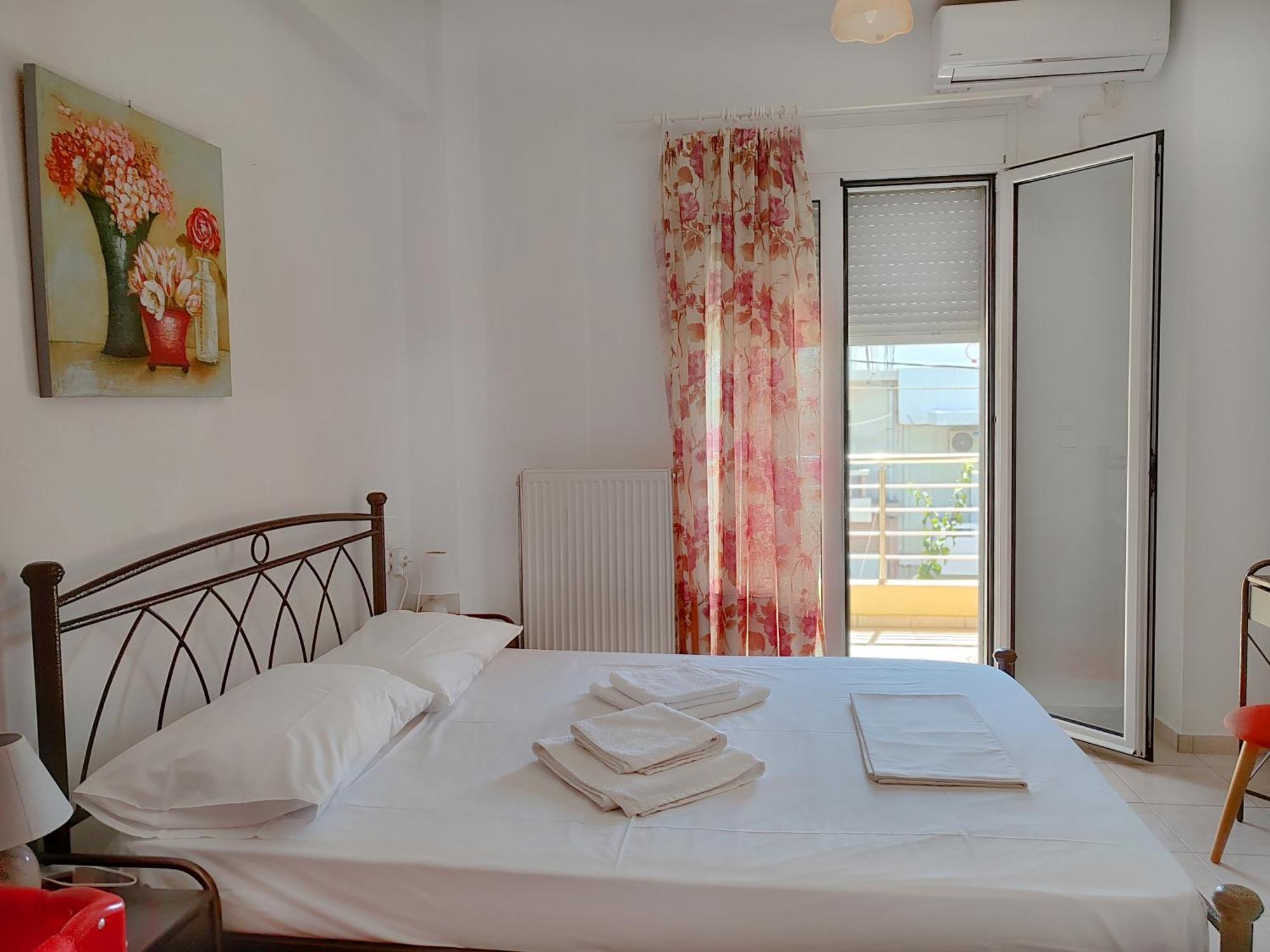 Georgia'S Family Apartment Heraklion  ภายนอก รูปภาพ