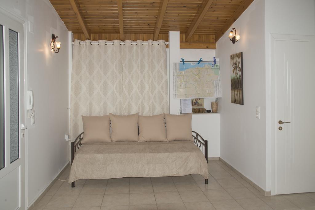 Georgia'S Family Apartment Heraklion  ภายนอก รูปภาพ